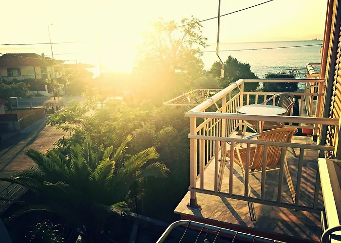 Foteini 3* Skala Sotiros